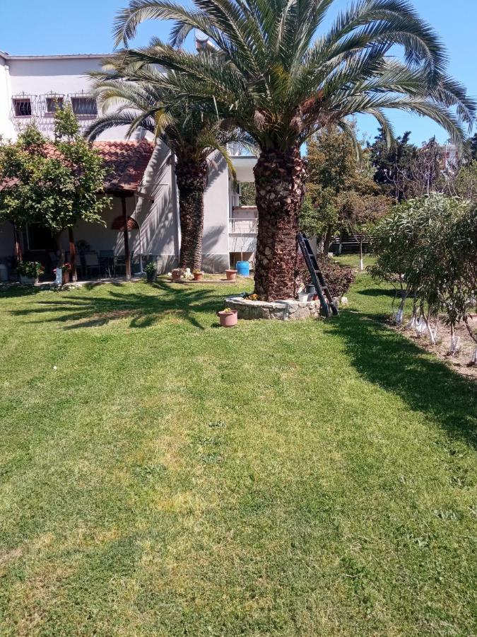 Apartmán Sofia'S Garden Néa Péramos Exteriér fotografie