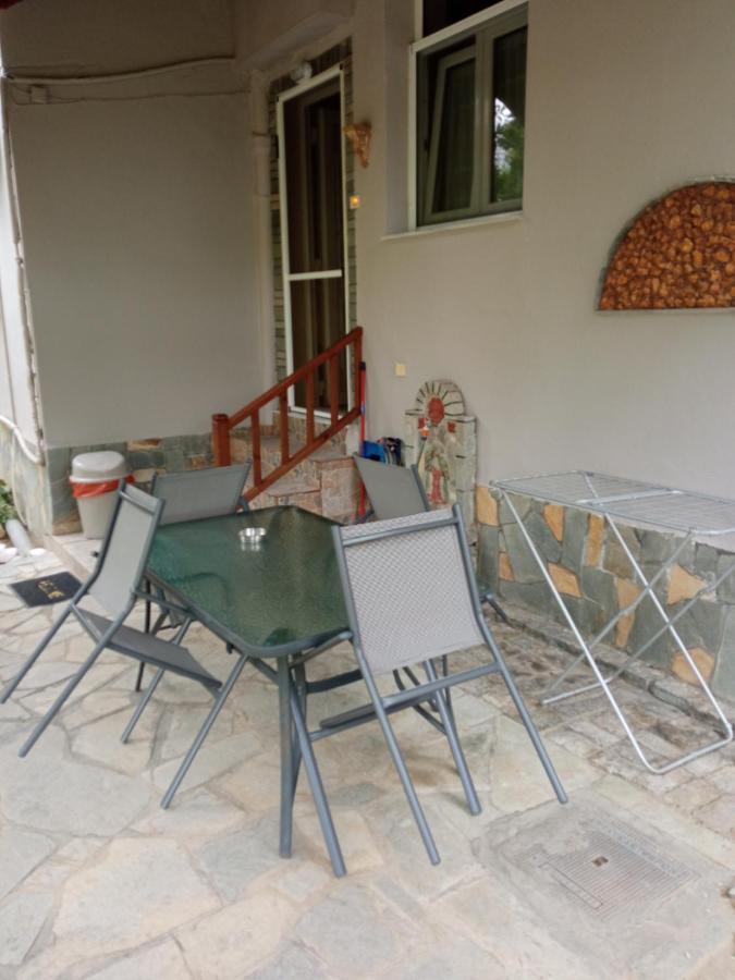 Apartmán Sofia'S Garden Néa Péramos Exteriér fotografie